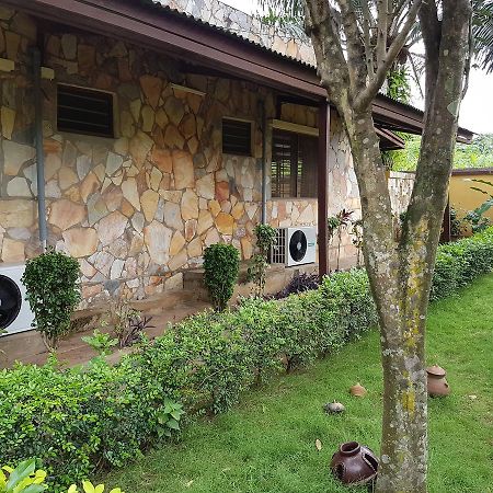 Bed and Breakfast Chez Therese Kpalime Экстерьер фото